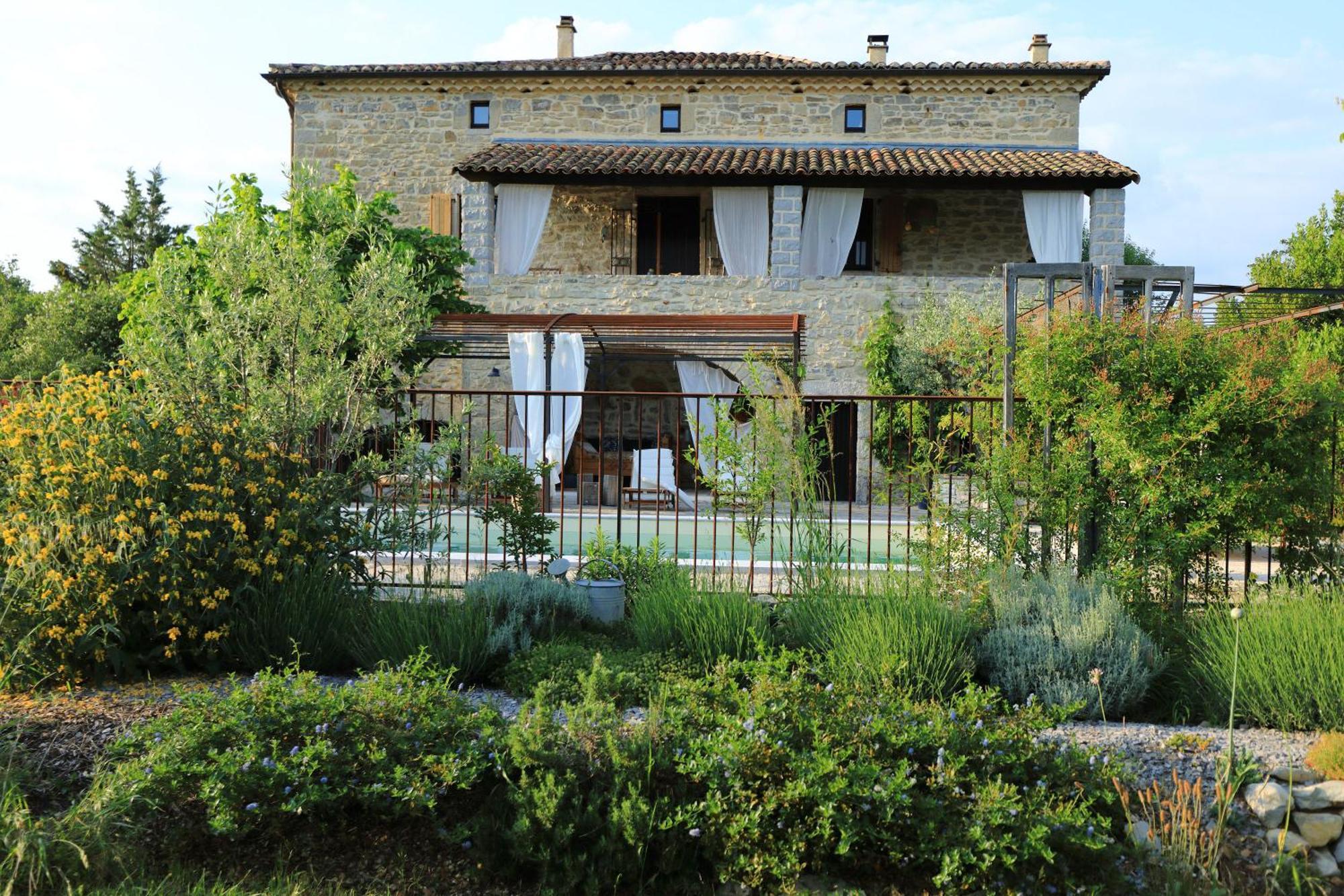 La Gourmandine Hotel Courry Екстериор снимка